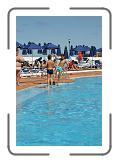IMG_2577 * 2592 x 3888 * (3.43MB)